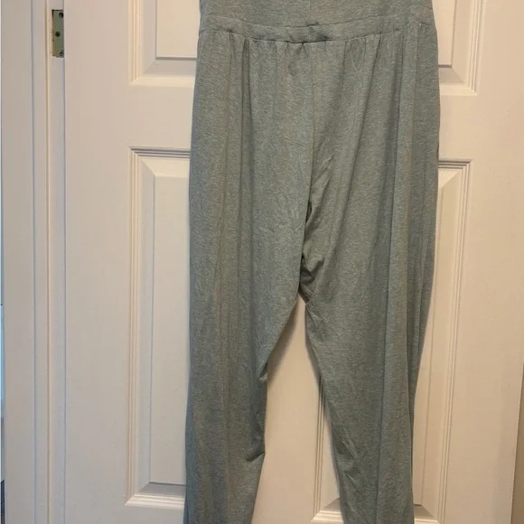 Seraphine Maternity Joggers in Light Sage - Picture 7 of 7